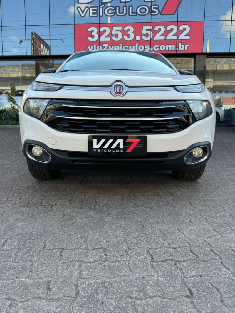 TORO 2.4 16V FREEDOM ROAD TIGERSHARK FLEX 4P AUTOMÁTICO - 2018 - NOVO HAMBURGO