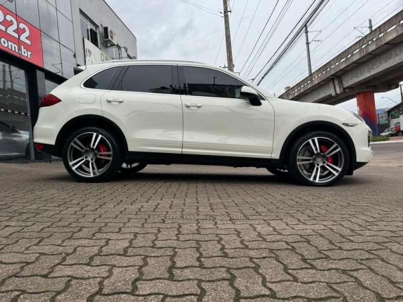 CAYENNE 3.6 4X4 V6 24V GASOLINA 4P TIPTRONIC - 2011 - NOVO HAMBURGO