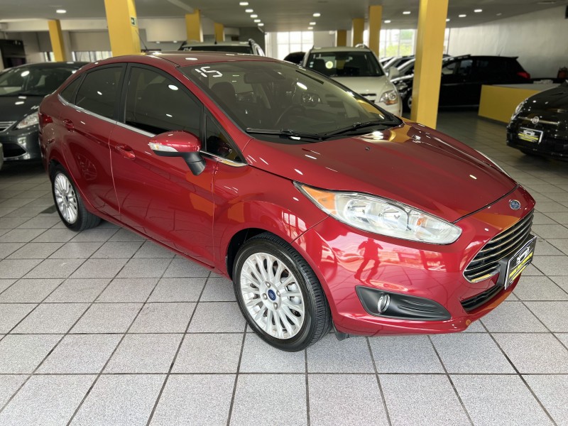 FIESTA 1.6 TITANIUM SEDAN 16V FLEX 4P AUTOMÁTICO - 2015 - CAXIAS DO SUL