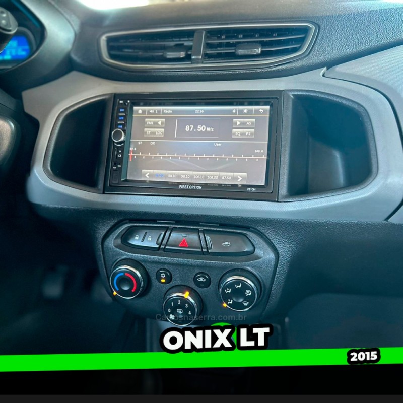 ONIX 1.0 LT 12V FLEX 4P MANUAL - 2015 - TAQUARA