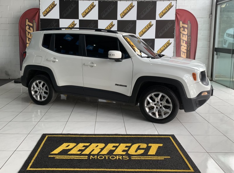 RENEGADE 2.0 16V TURBO DIESEL LONGITUDE 4P 4X4 AUTOMÁTICO - 2016 - PORTãO