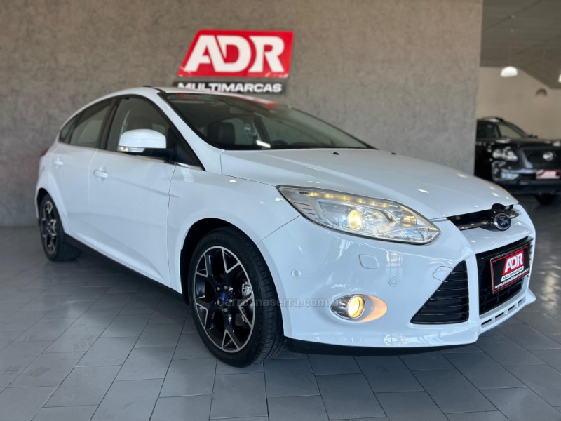 FOCUS 2.0 TITANIUM PLUS HATCH 16V FLEX 4P AUTO - 2015 - CAXIAS DO SUL