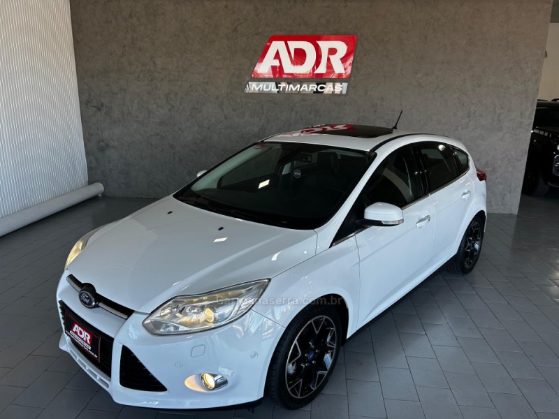 FOCUS 2.0 TITANIUM PLUS HATCH 16V FLEX 4P AUTO - 2015 - CAXIAS DO SUL