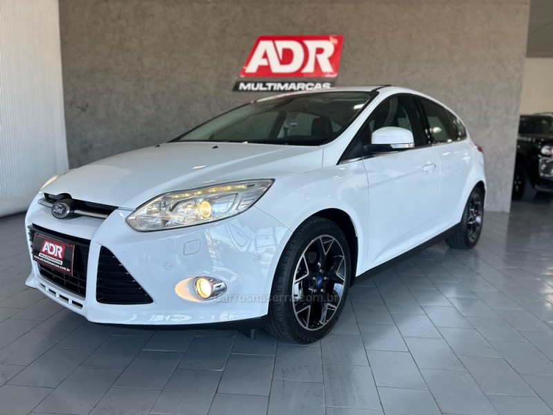 FOCUS 2.0 TITANIUM PLUS HATCH 16V FLEX 4P AUTO - 2015 - CAXIAS DO SUL