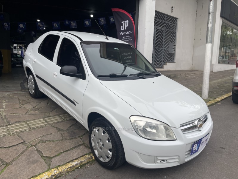 PRISMA 1.4 MPFI MAXX 8V FLEX 4P MANUAL - 2010 - BENTO GONçALVES