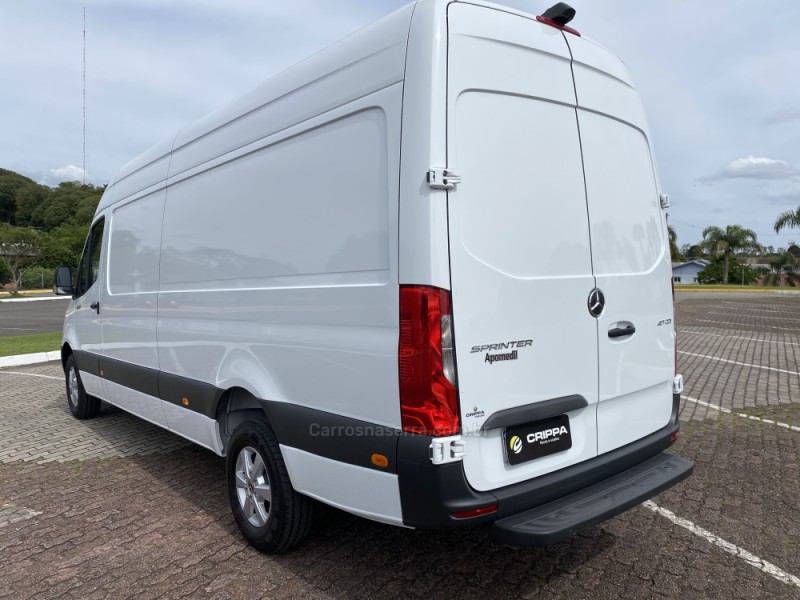 SPRINTER 2.0 FURGÃO 417 CDI EXTRA LONGO DIESEL 3P MANUAL - 2024 - FARROUPILHA