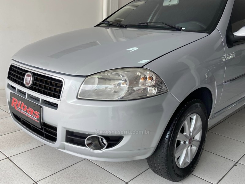 SIENA 1.0 MPI EL CELEBRATION 8V FLEX 4P MANUAL - 2010 - NãO-ME-TOQUE