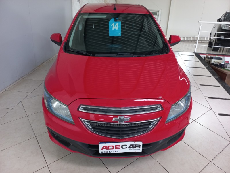 ONIX 1.4 MPFI LTZ 8V FLEX 4P MANUAL - 2014 - FARROUPILHA