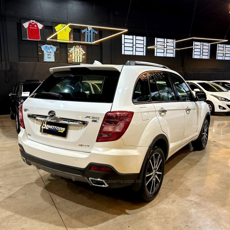 X60 1.8 16V GASOLINA 4P MANUAL - 2019 - LAJEADO