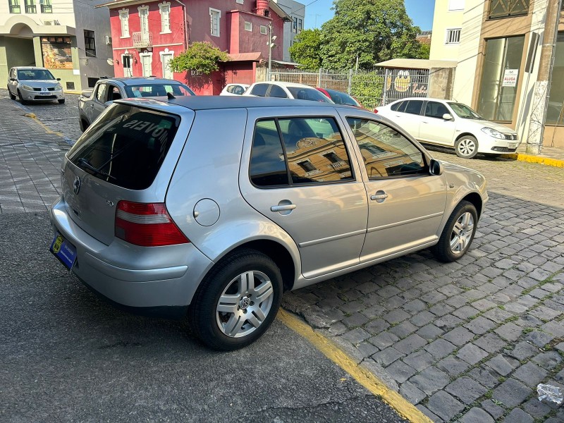 GOLF 2.0 MI PLUS 8V GASOLINA 4P MANUAL - 2005 - GARIBALDI