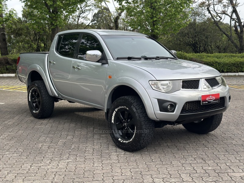 L200 TRITON 3.2 HPE 4X4 CD 16V TURBO INTERCOOLER DIESEL 4P AUTOMÁTICO - 2012 - CAXIAS DO SUL