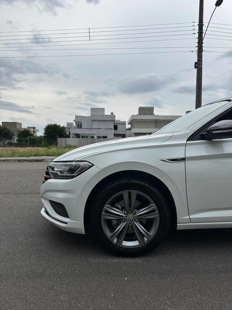 JETTA 1.4 R-LINE 250 16V TSI FLEX 4P AUTOMÁTICO - 2018 - BENTO GONçALVES