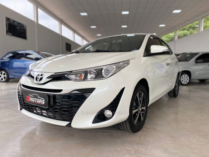 YARIS 1.5 XLS CONNECT 16V FLEX 4P AUTOMÁTICO - 2019 - NOVO HAMBURGO