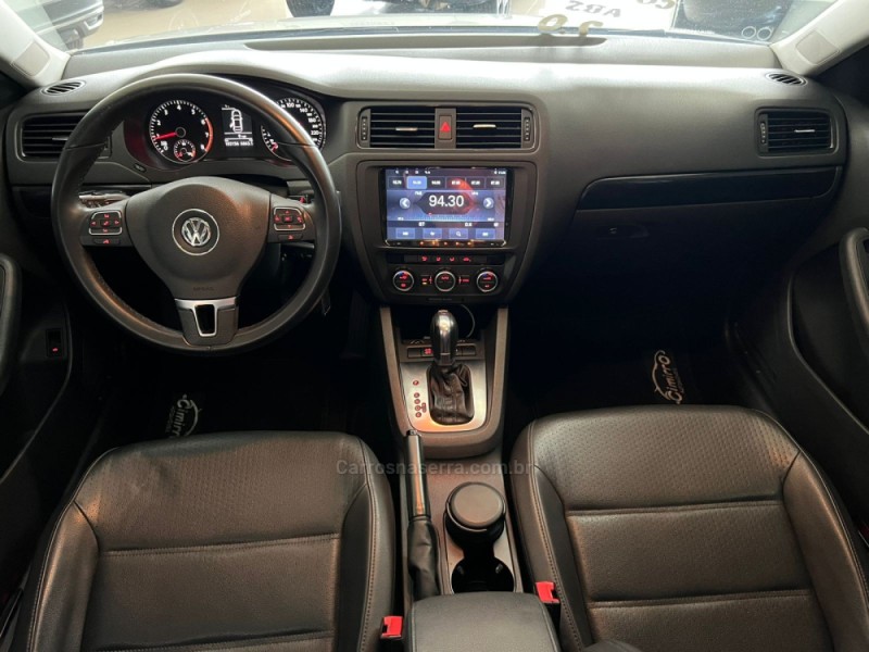 JETTA 2.0 COMFORTLINE FLEX 4P TIPTRONIC - 2014 - TAQUARA