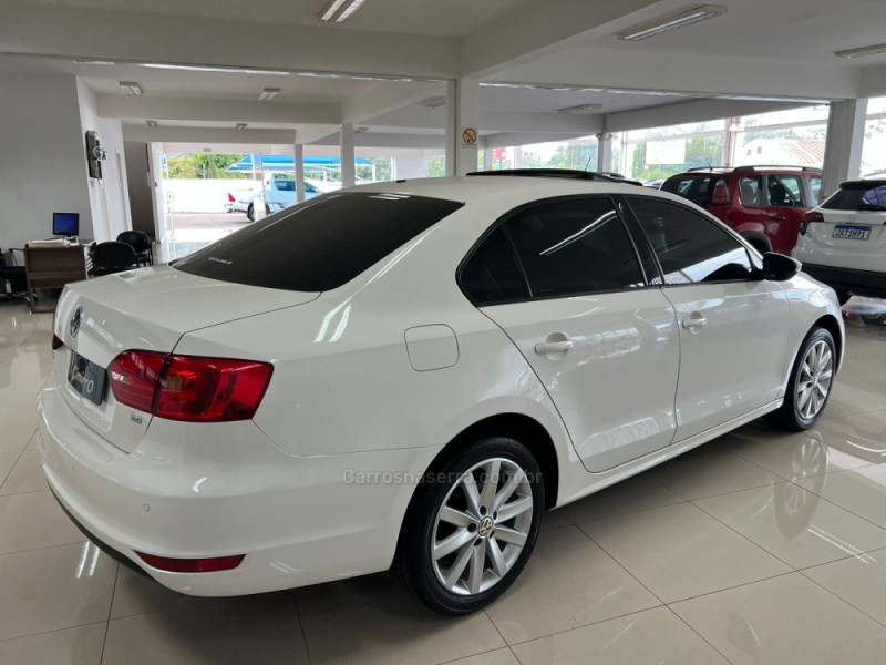 JETTA 2.0 COMFORTLINE FLEX 4P TIPTRONIC - 2014 - TAQUARA