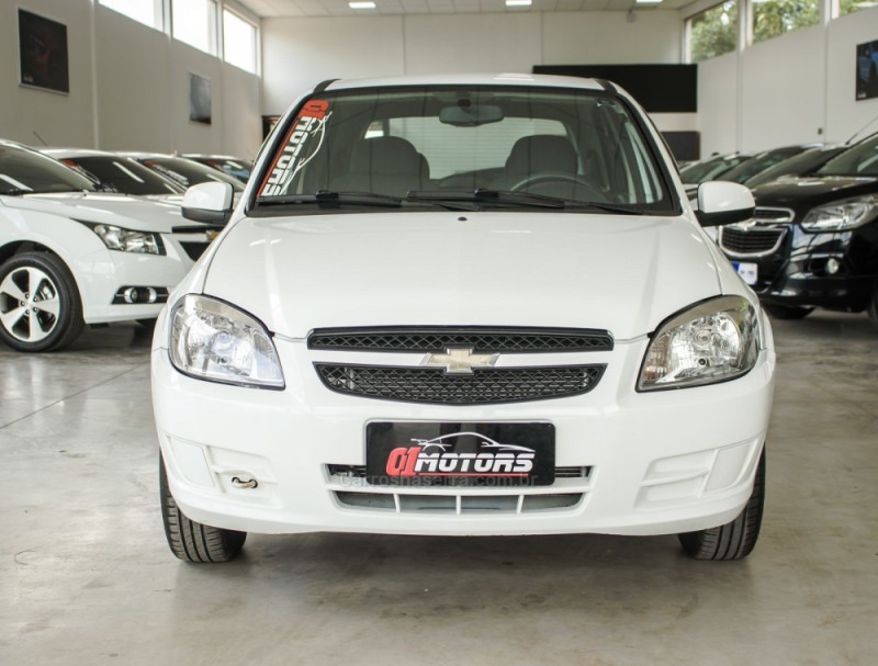 CELTA 1.0 MPFI LS 8V FLEX 4P MANUAL - 2013 - NOVO HAMBURGO