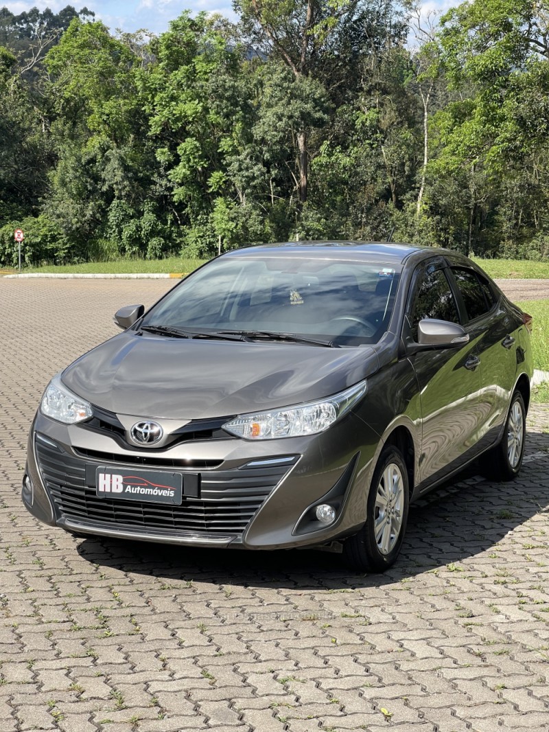 YARIS 1.5 XL LIVE SEDAN 16V FLEX 4P MANUAL - 2019 - NOVA PETRóPOLIS