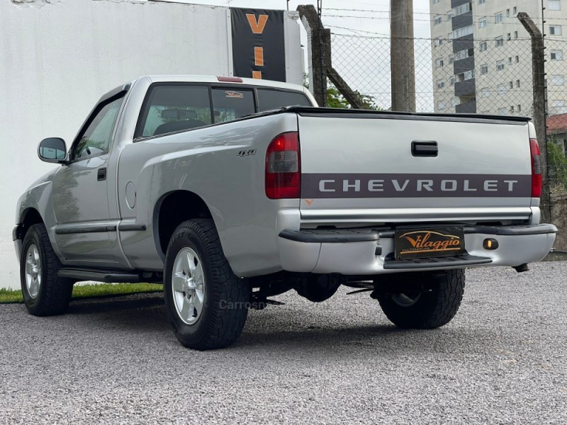 S10 2.8 STD 4X4 CS 12V TURBO INTERCOOLER DIESEL 2P MANUAL - 2001 - CAXIAS DO SUL