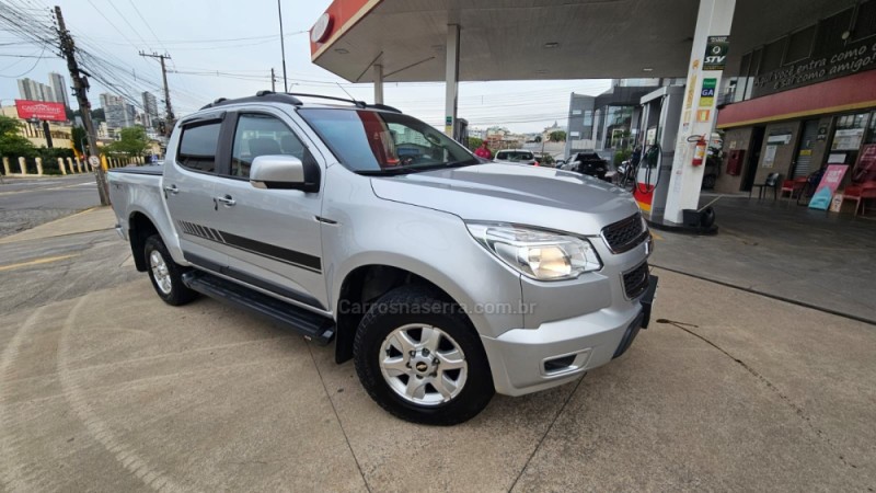 S10 2.8 LT 4X4 CD 16V TURBO DIESEL 4P MANUAL - 2014 - CAXIAS DO SUL