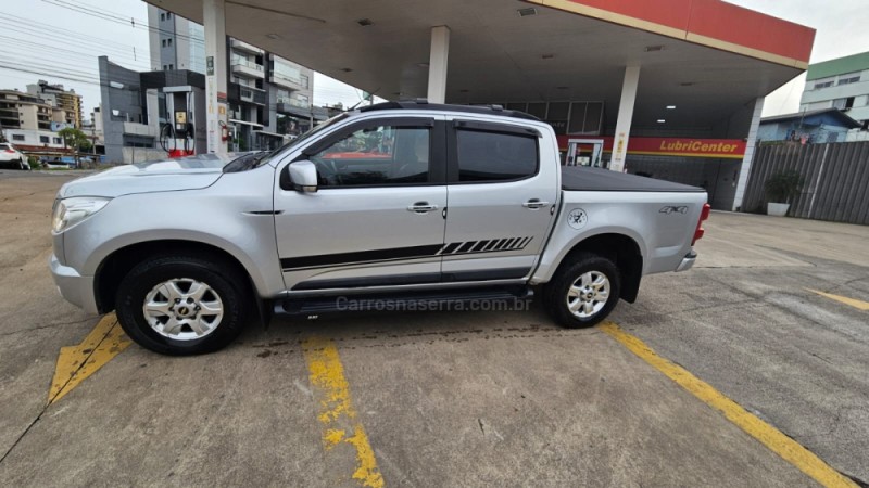 S10 2.8 LT 4X4 CD 16V TURBO DIESEL 4P MANUAL - 2014 - CAXIAS DO SUL