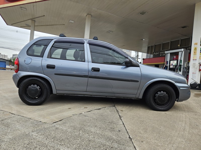 CORSA 1.0 MPF WIND 8V GASOLINA 4P MANUAL - 2000 - CAXIAS DO SUL