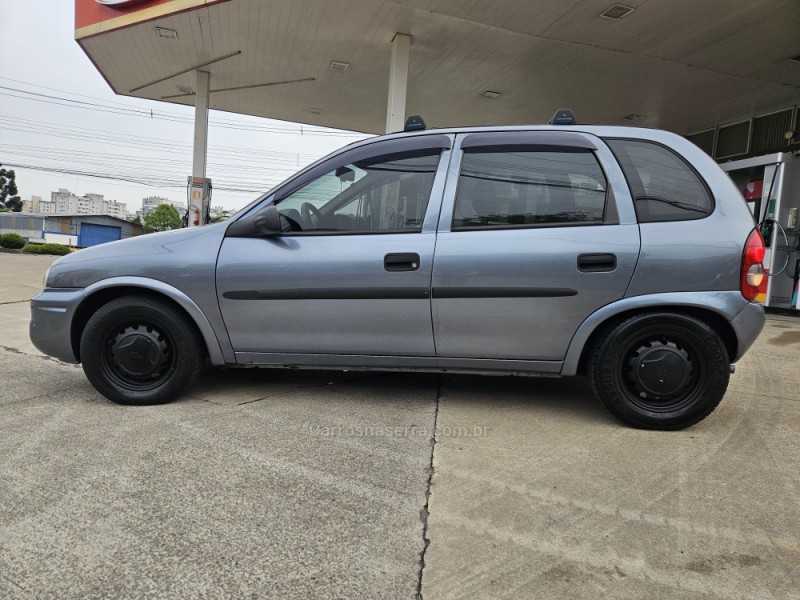 CORSA 1.0 MPF WIND 8V GASOLINA 4P MANUAL - 2000 - CAXIAS DO SUL