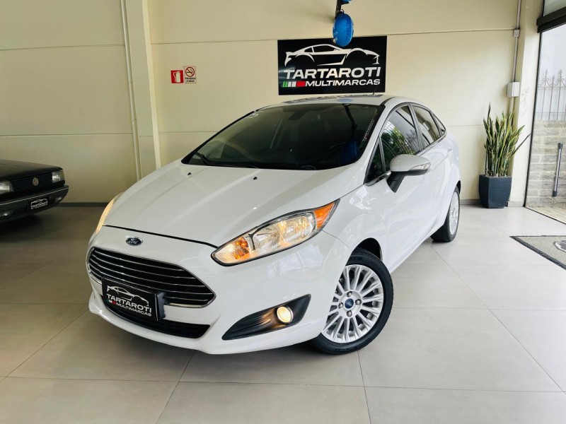 FIESTA 1.6 TITANIUM SEDAN 16V FLEX 4P AUTOMÁTICO - 2015 - CAXIAS DO SUL