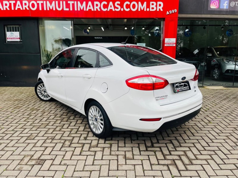 FIESTA 1.6 TITANIUM SEDAN 16V FLEX 4P AUTOMÁTICO - 2015 - CAXIAS DO SUL