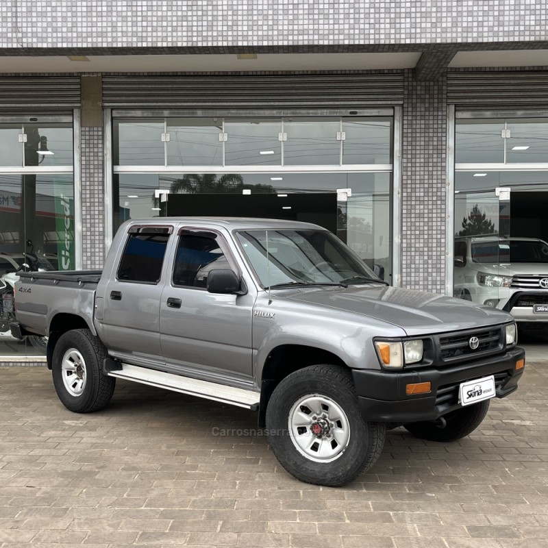 hilux 2.8 dlx 4x4 cd 8v diesel 4p manual 1998 vacaria