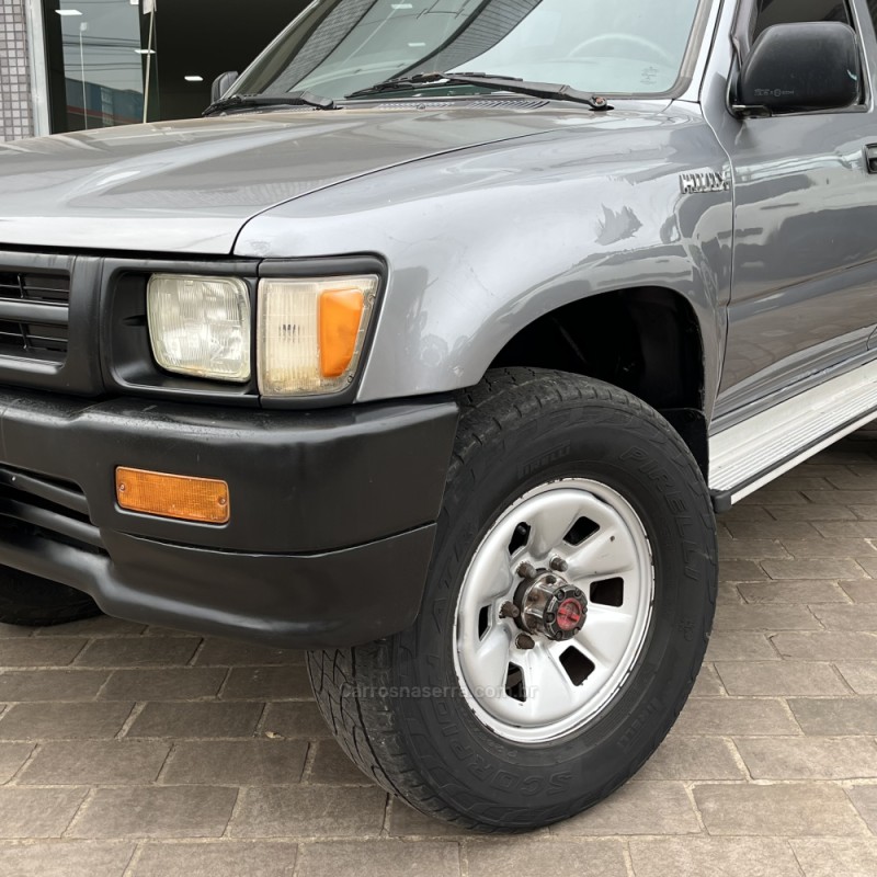 HILUX 2.8 DLX 4X4 CD 8V DIESEL 4P MANUAL - 1998 - VACARIA