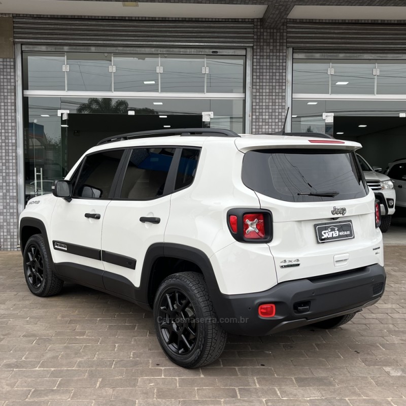 RENEGADE 2.0 16V MOAB 4X4 TURBO DIESEL 4P AUTOMÁTICA - 2021 - VACARIA