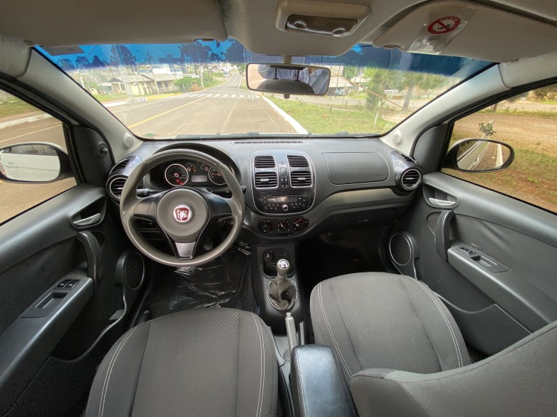 GRAND SIENA 1.4 MPI ATTRACTIVE 8V FLEX 4P MANUAL - 2013 - VACARIA