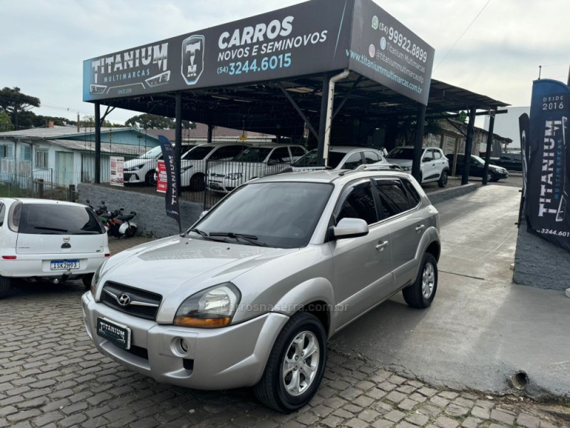 TUCSON 2.0 MPFI GLS 16V 143CV 2WD GASOLINA 4P AUTOMÁTICO - 2010 - SãO FRANCISCO DE PAULA