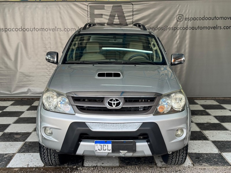 HILUX SW4 3.0 SRV 4X4 16V TURBO INTERCOOLER DIESEL 4P AUTOMÁTICO - 2008 - NOVA PRATA