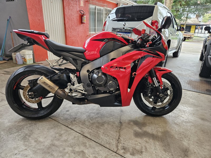 CBR 1000RR FIREBLADE - 2008 - CAXIAS DO SUL