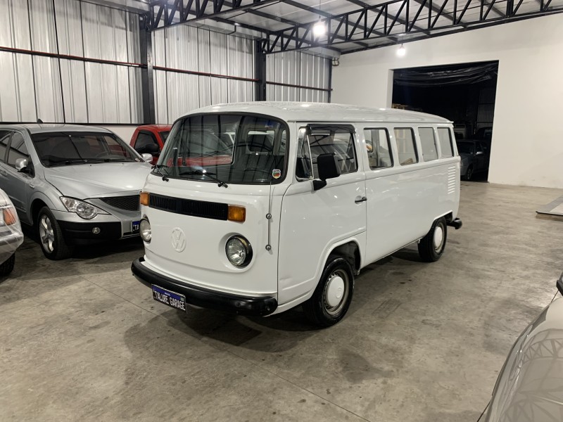 KOMBI 1.6 STD 8V GASOLINA 3P MANUAL