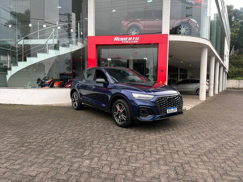 Q5 2.0 55 TFSI PHEV SPORTBACK PERFORMANCE BLACK QUATTRO HÍBRIDO 4P AUTOMÁTICO - 2023 - BENTO GONçALVES