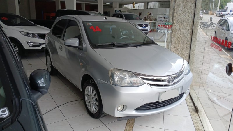 ETIOS 1.5 XLS 16V FLEX 4P MANUAL