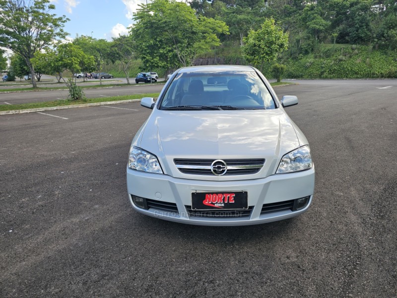 ASTRA 2.0 MPFI CD 8V GASOLINA 4P MANUAL - 2003 - BENTO GONçALVES