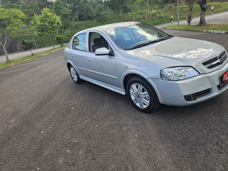 ASTRA 2.0 MPFI CD 8V GASOLINA 4P MANUAL - 2003 - BENTO GONçALVES