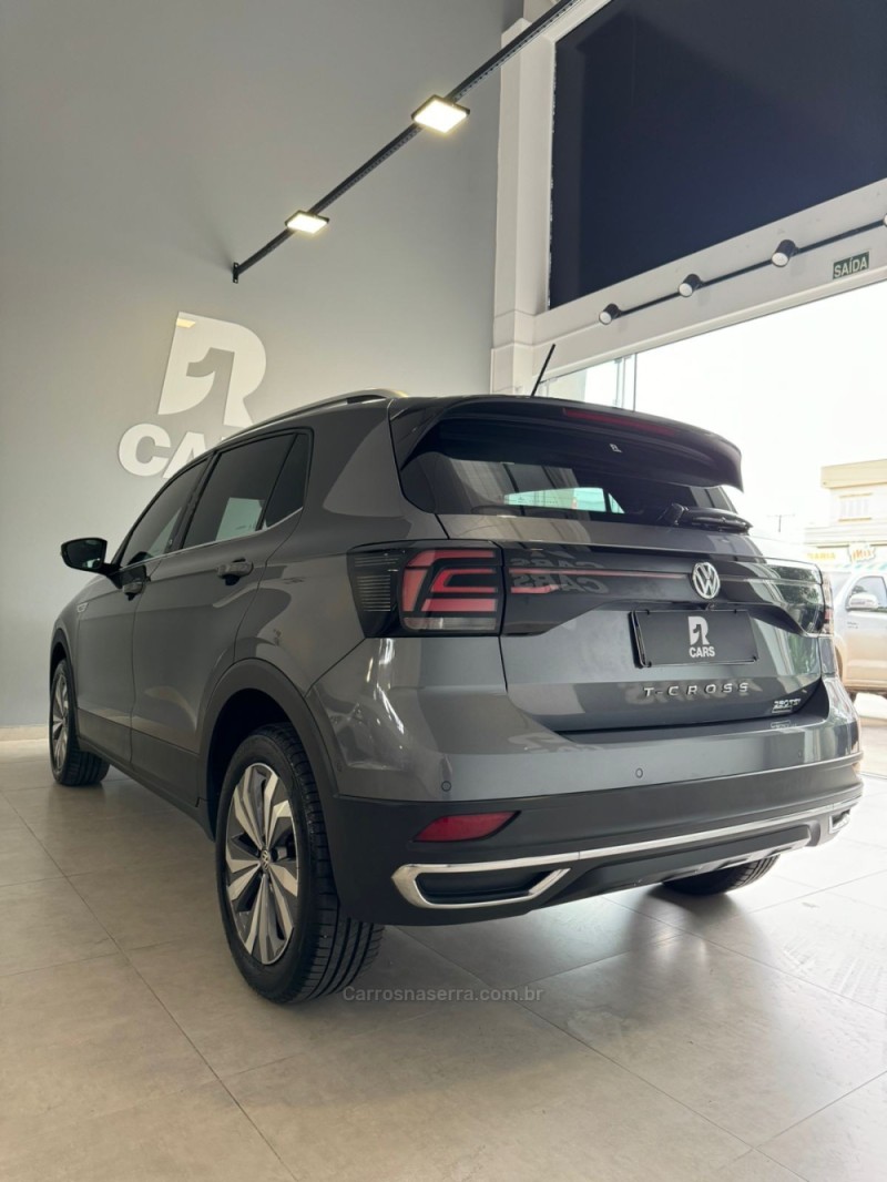 T-CROSS 1.4 HIGHLINE TSI 16V FLEX 4P AUTOMÁTICO - 2020 - LAJEADO