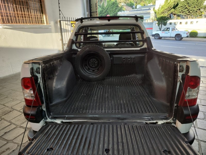 STRADA 1.4 MPI TREKKING CE 8V FLEX 2P MANUAL - 2010 - CAXIAS DO SUL