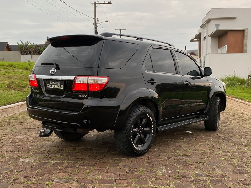 HILUX SW4 3.0 SRV 4X4 16V TURBO INTERCOOLER DIESEL 4P AUTOMÁTICO - 2011 - LAJEADO