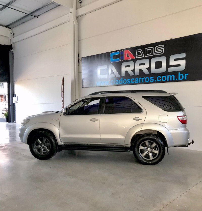 HILUX SW4 3.0 SRV 4X4 16V TURBO INTERCOOLER DIESEL 4P AUTOMÁTICO - 2010 - LAJEADO