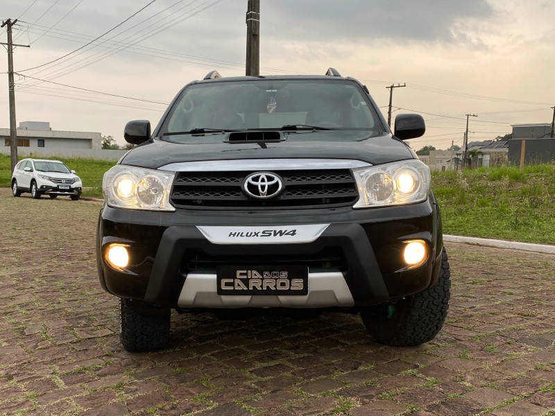 HILUX SW4 3.0 SRV 4X4 16V TURBO INTERCOOLER DIESEL 4P AUTOMÁTICO - 2011 - LAJEADO