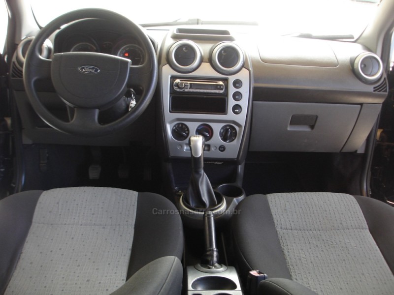 FIESTA 1.6 MPI CLASS SEDAN 8V FLEX 4P MANUAL - 2011 - CAXIAS DO SUL