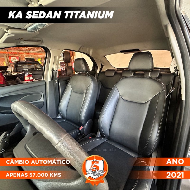 KA + 1.5 SEDAN TITANIUM 12 FLEX 4P AUTOMÁTICO - 2021 - VACARIA