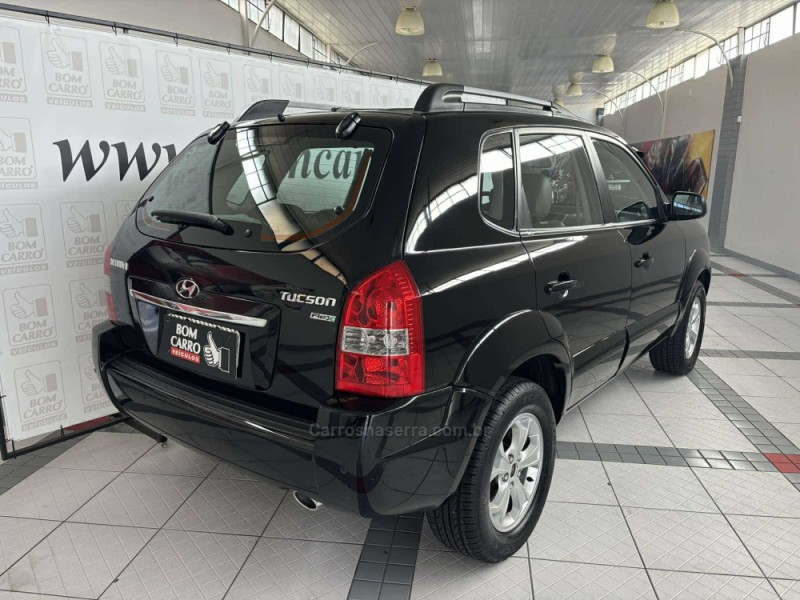 TUCSON 2.0 MPFI GLS 16V 143CV 2WD FLEX 4P AUTOMÁTICO - 2014 - PORTO ALEGRE