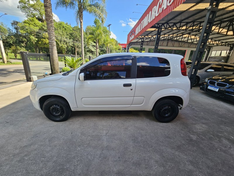 UNO 1.0 EVO VIVACE 8V FLEX 2P MANUAL - 2012 - CAXIAS DO SUL