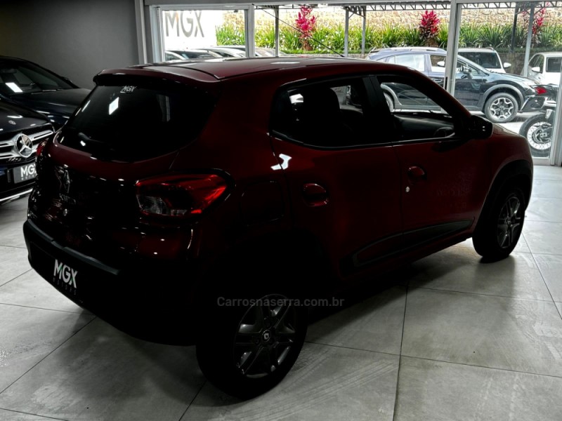 KWID 1.0 12V SCE FLEX INTENSE MANUAL - 2020 - PORTO ALEGRE